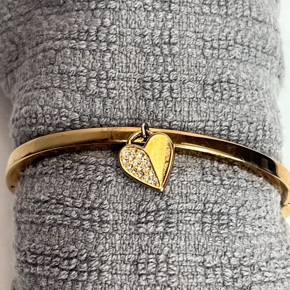 Michael Kors Gold Heart Charm Bangle Bracelet - Picture 4 of 8